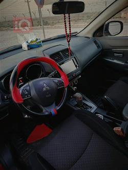 میتسوبیشی ئاوتلاندەر سپۆرت